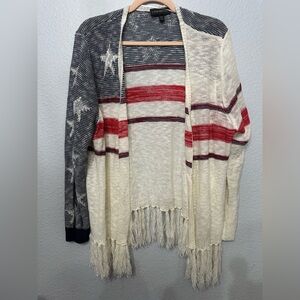 EUC Sz 18/20 Women's Fringed Sweater with Stars and Stripes